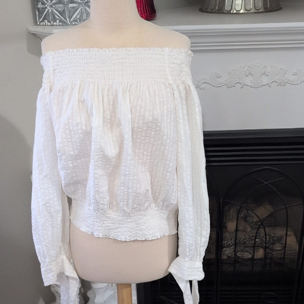 Melrose and Market Womens White Off-Shoulder Blouse Size Medium